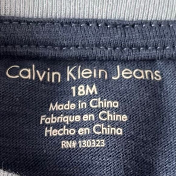 Calvin Klein Jeans Blue Tee   Boys Size 18 Months - Picture 3 of 5